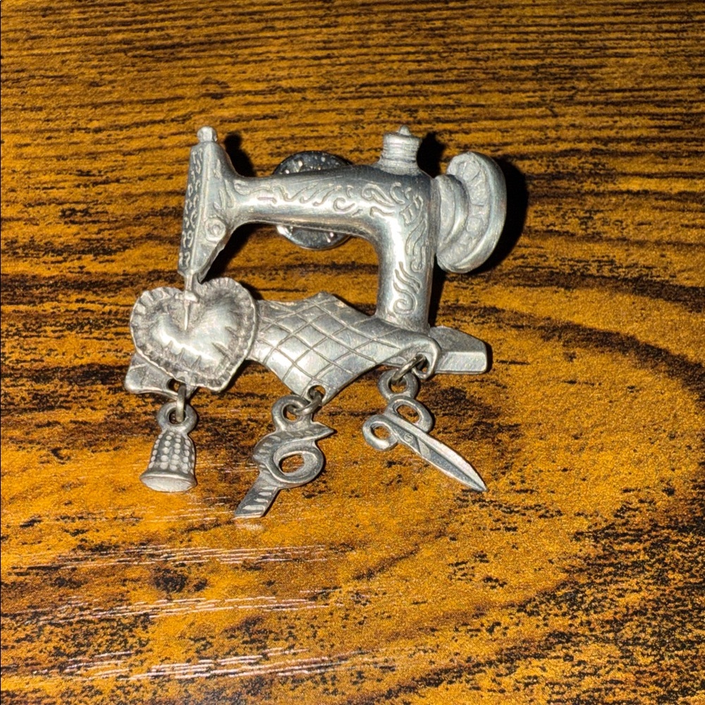 Vintage LCD Sewing Machine Pin with Charms